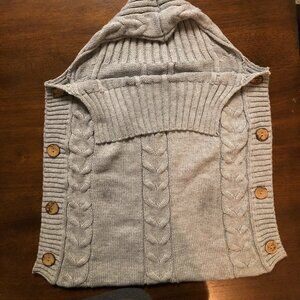 Baby Knit Hooded Poncho Sweater Cape – Neutral Gray – Buttons